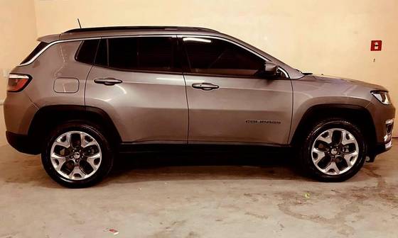 JEEP COMPASS 2.0 16V FLEX LONGITUDE AUTOMÁTICO